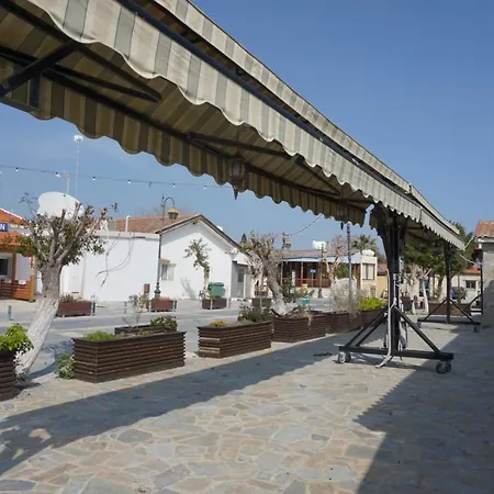 El Casero De Pervolia Apartamento
